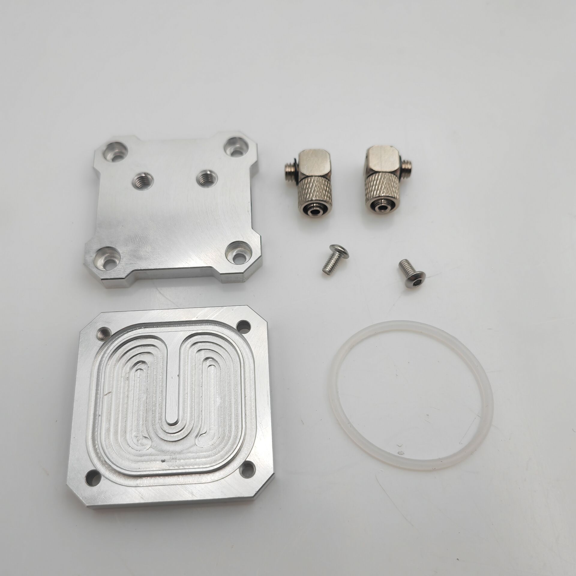 لوحة تبريد مائية من الألومنيوم - مراجعة Stepper Motor Nema17 وسعره